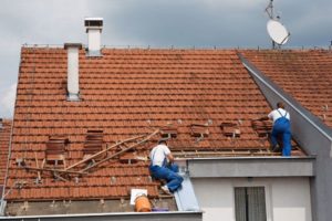 Этапы ремонта крыши дома