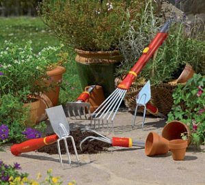 Какой садово-огородный инструмент необходим для дачи?