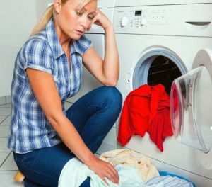 Почему стиральная машина не отжимает