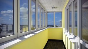 Теплое или холодное остекление балконов: что выбрать