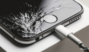 Ремонт iPhone: какие поломки могут настигнуть ваш смартфон в процессе эксплуатации?