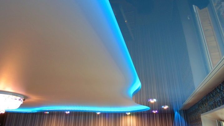 Натяжной потолок с подсветкой: ярко, модно, оригинально