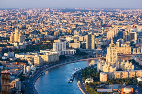 Число нарушений в отчетности застройщиков Москвы снизилось за год почти наполовину