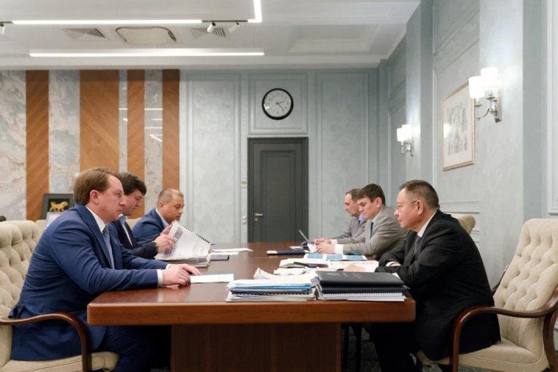 Глава Минстроя РФ провел совещание по вопросам развития инфраструктуры Сочи
